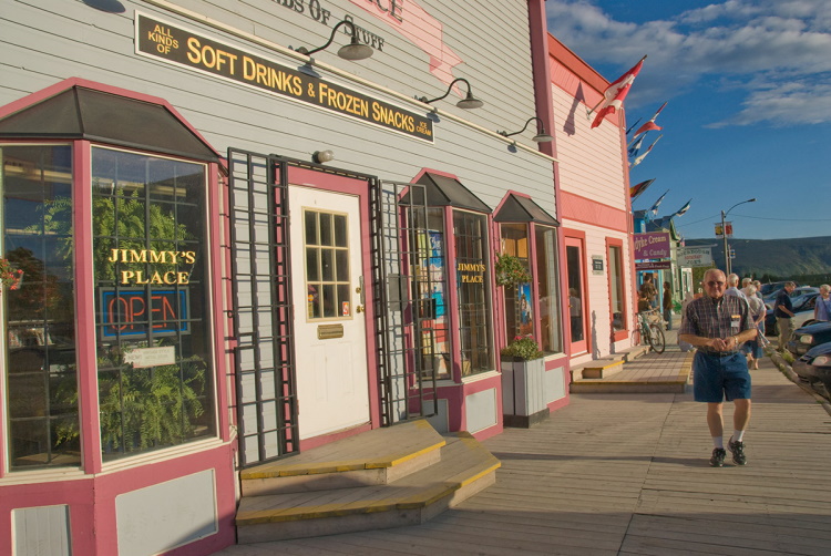 westmark inn dawson city omgeving.jpg