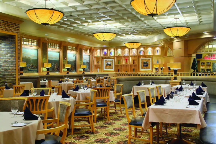 gold coast hotel restaurant.jpg