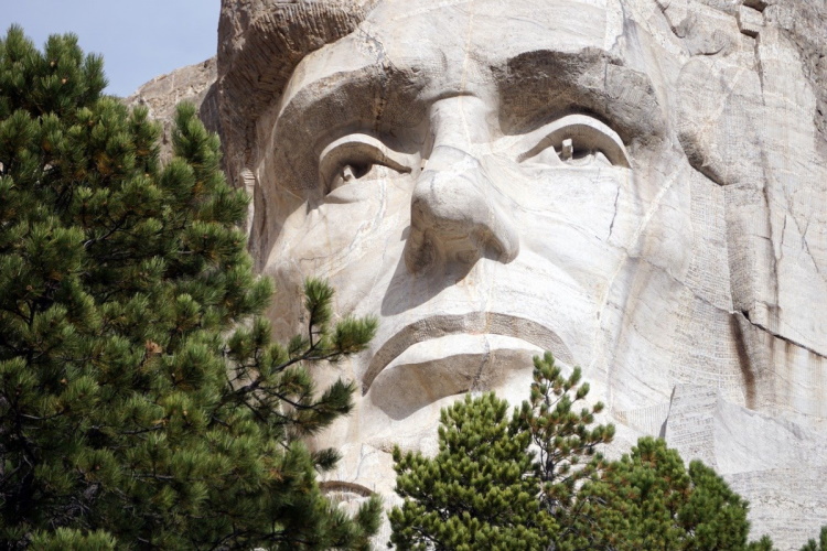 mount rushmore usa-45776751_1280 1.jpg