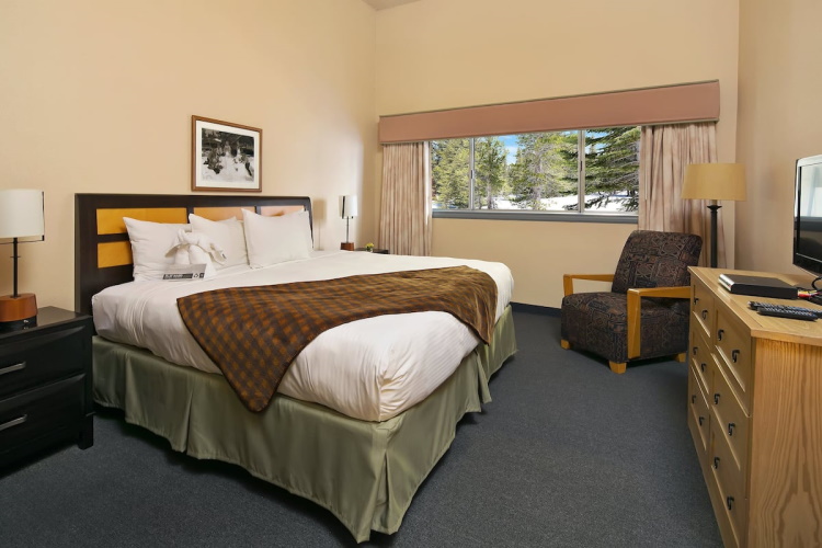 mammoth mountain inn kamer 1 bed.jpg