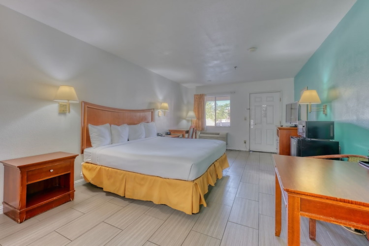 rio del sol inn kamer 1 bed.jpg