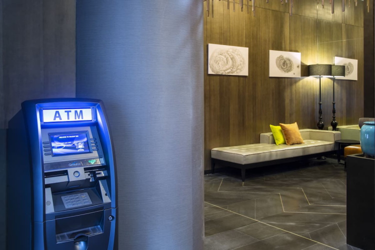 holiday inn manhattan financial district atm.jpg