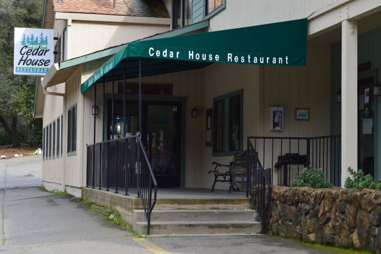 cedar lodge restaurant.jpg