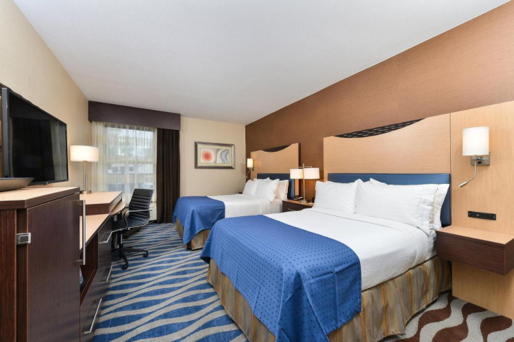 holiday inn cody - east yellowstone kamer 2 bedden.jpg