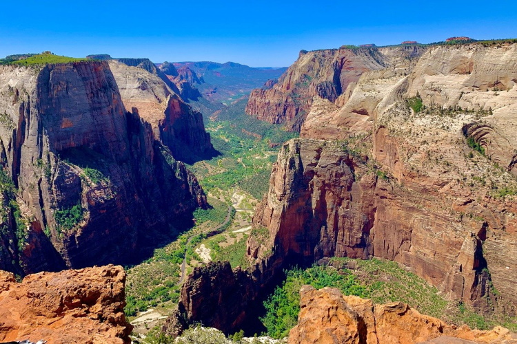 zion landscape-5574464_1280.jpg