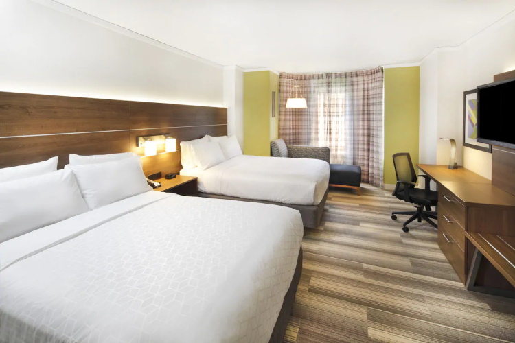 holiday inn express fishermans wharf kamer.jpg