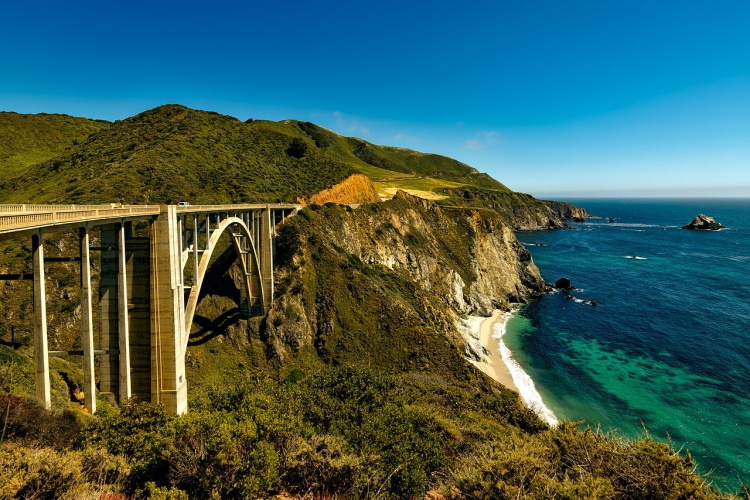 pacific coast highway 1597725_1280.jpg