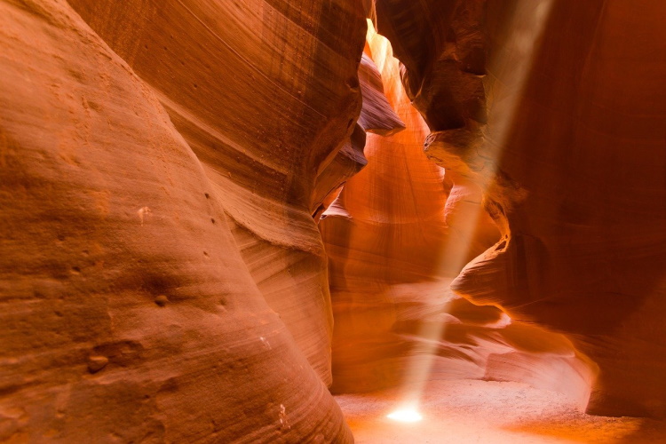 antelope canyon 5442642_1280.jpg