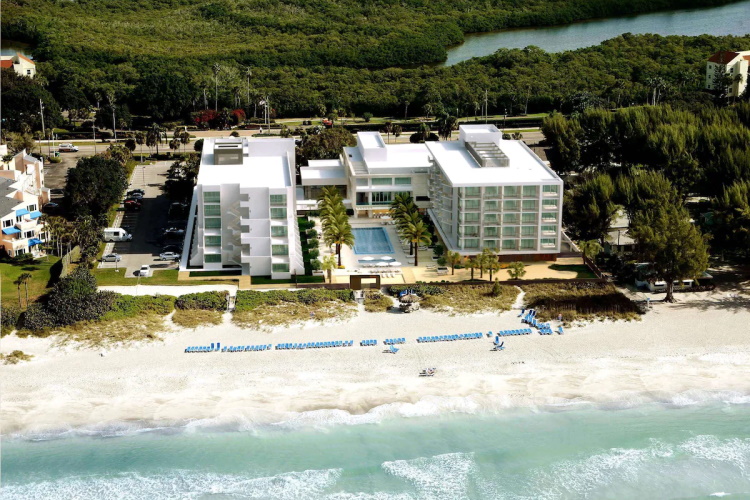 zota beach resort boven.jpg