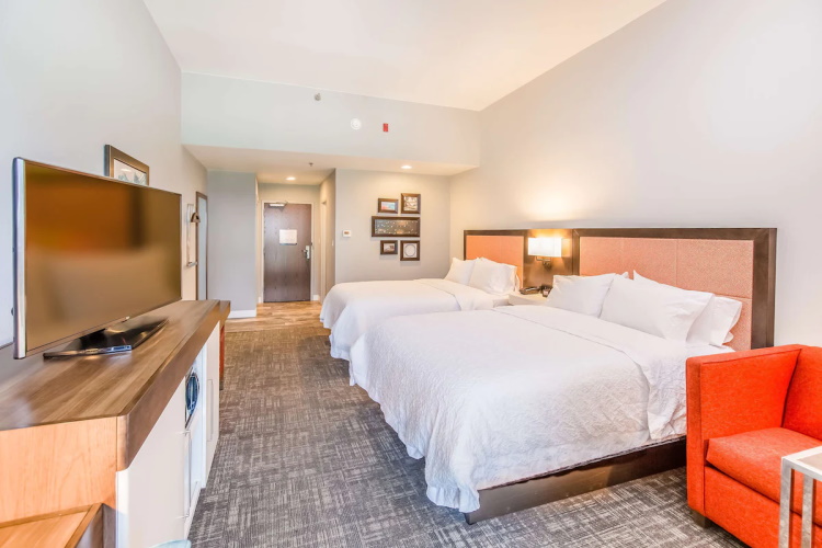 hampton inn pensacola beach kamer.jpg