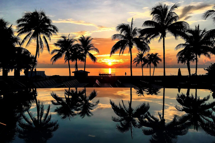 b ocean resort fort lauderdale sunrise.jpg