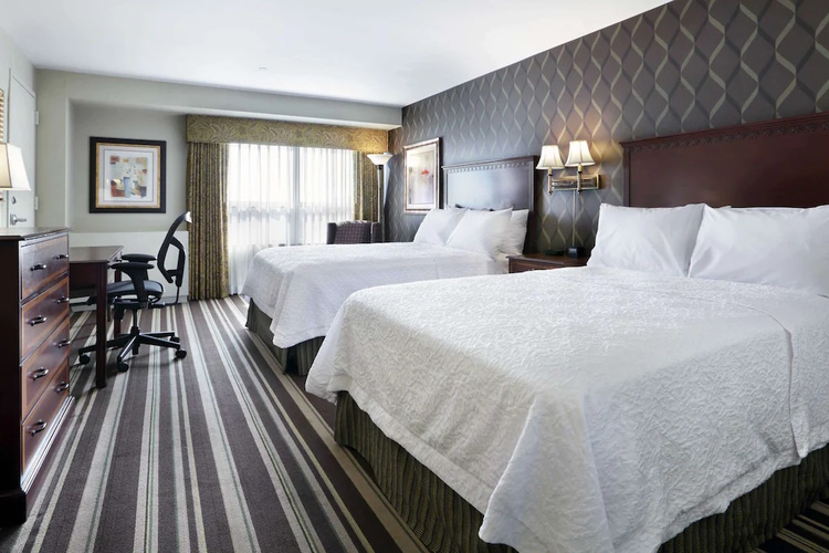 hampton inn boston natick kamer.jpg