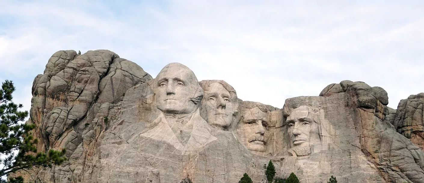 mount rushmore.webp