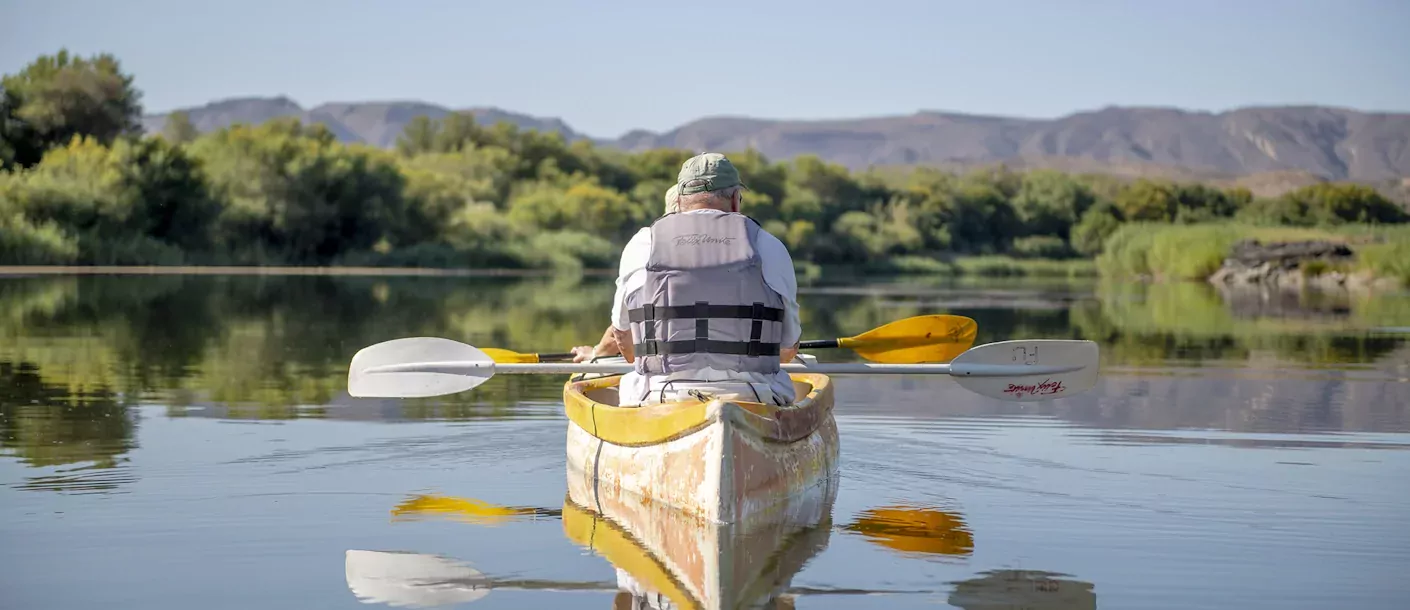 orange river canoe.webp