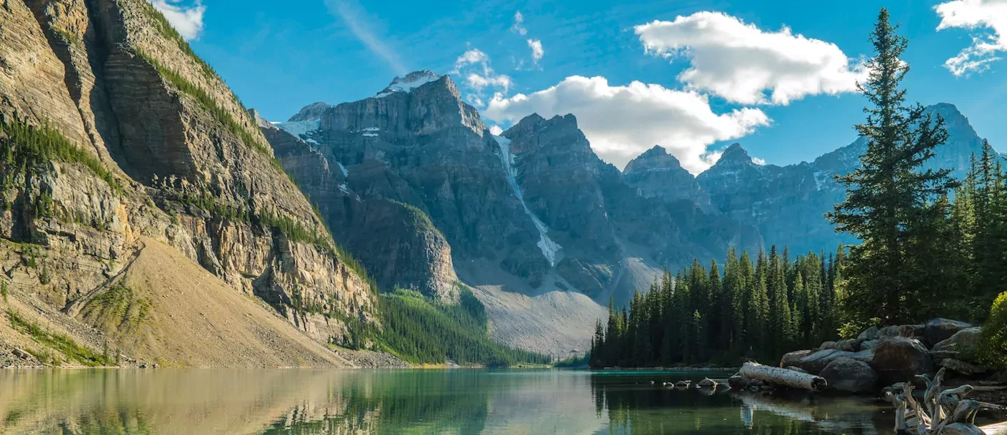 lake louise, canada.webp