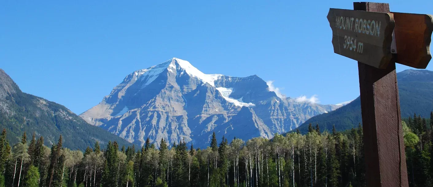 mount robson.webp