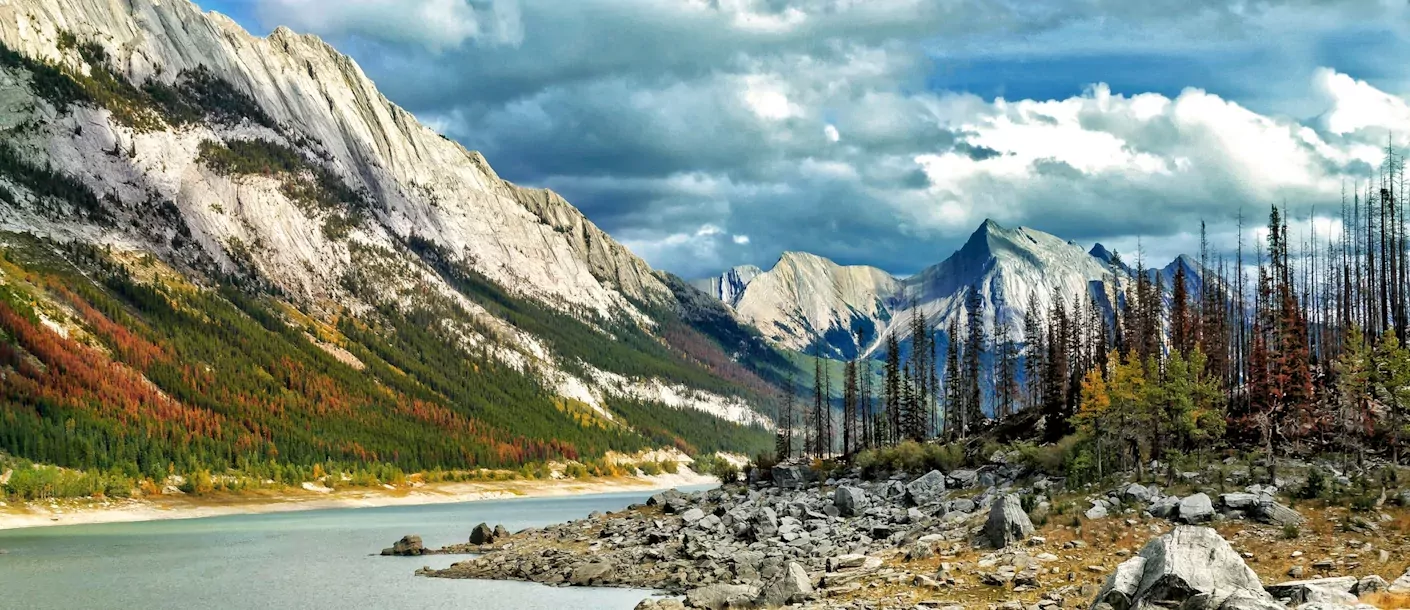 jasper national park canada.webp