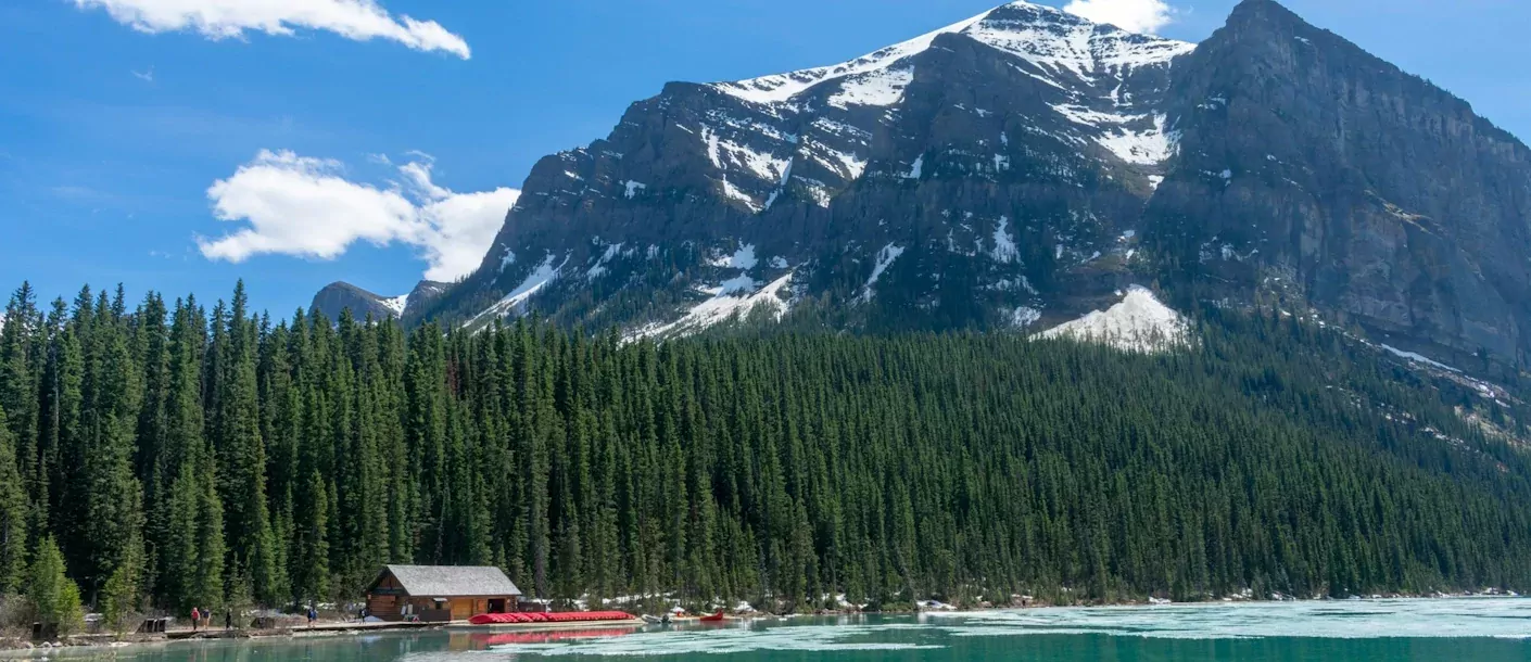 lake louise canada banff.webp