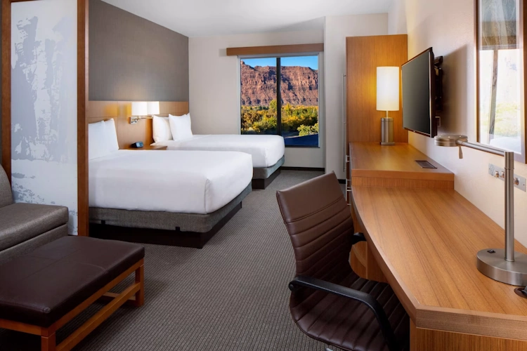 hyatt place moab - kamer 2 bedden.webp