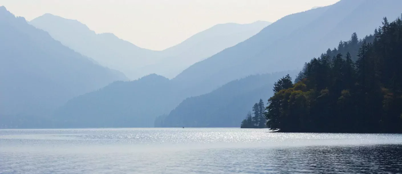 lake-crescent.webp