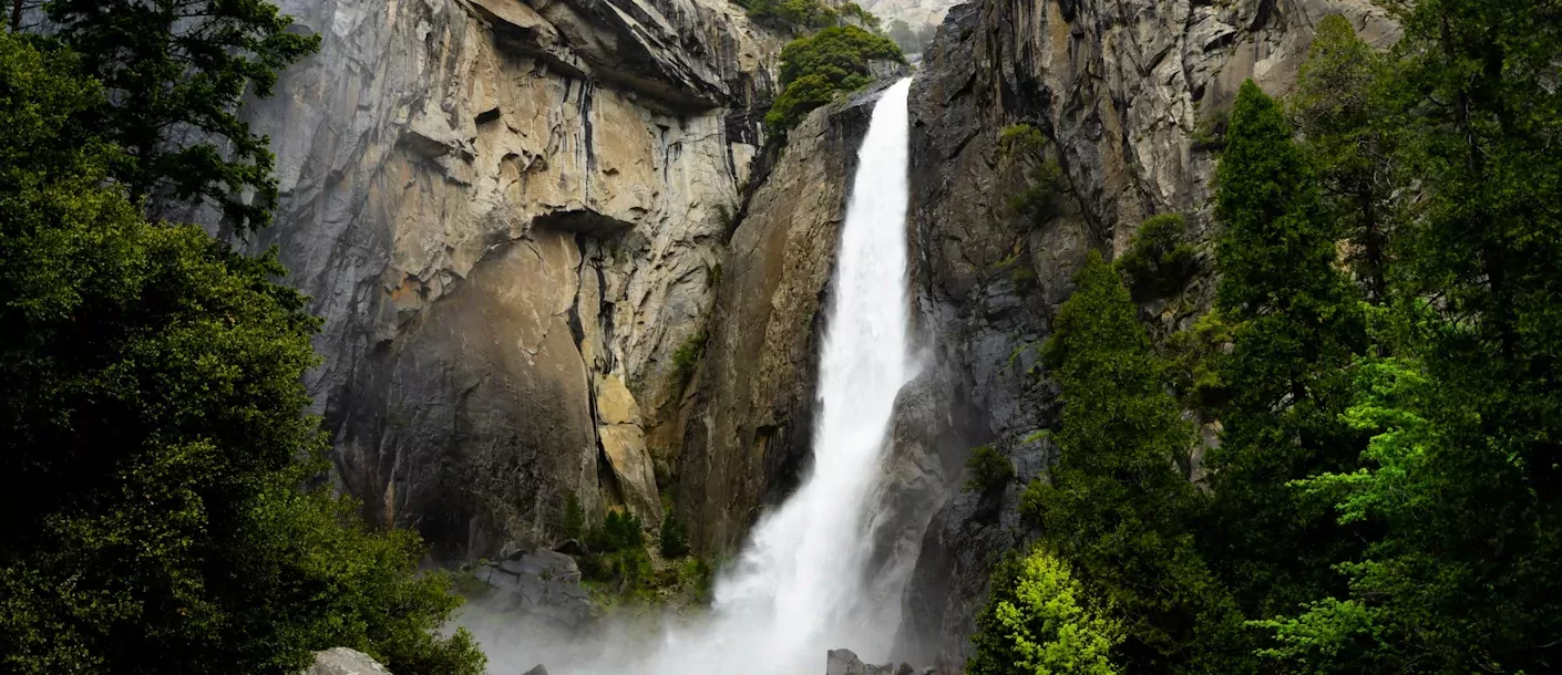 yosemite-falls.webp