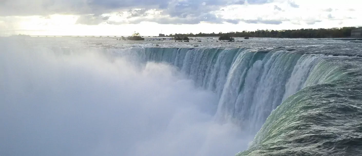 niagara falls.webp