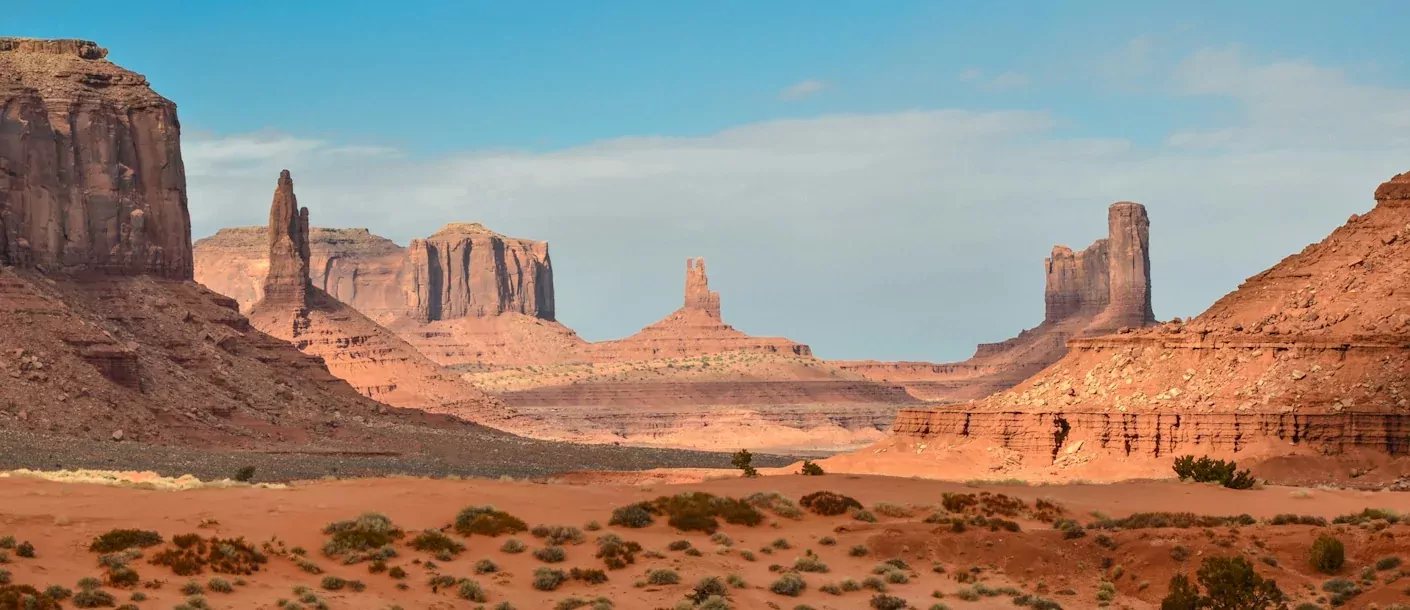 monument valley.webp