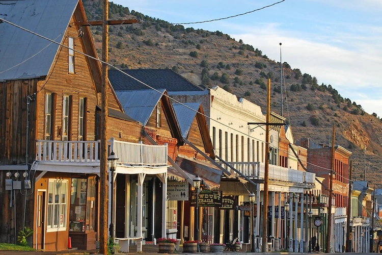 virginia city.webp