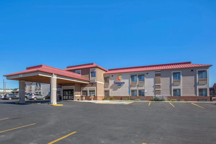 comfort inn at buffalo bill village resort - exterieur.webp