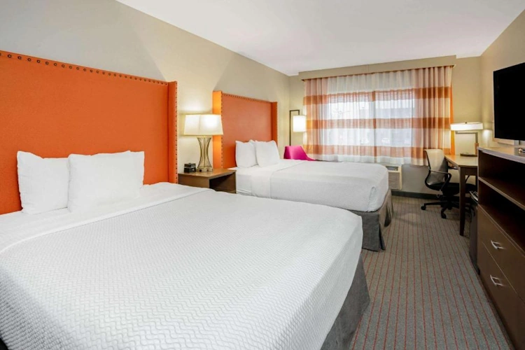 la quinta hotel seattle federal way - kamer 2 bed.webp