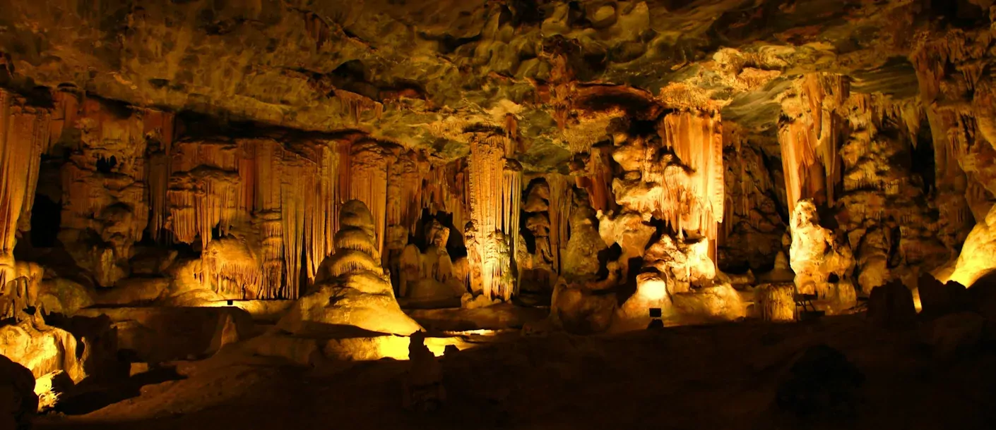 cango caves.webp