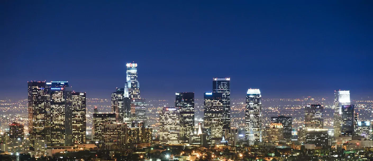 los-angeles-skyline.webp