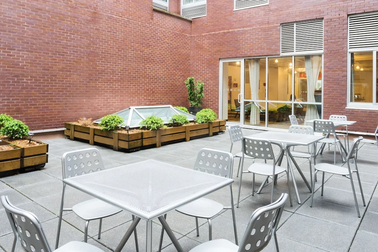 holiday inn lower east side patio.webp