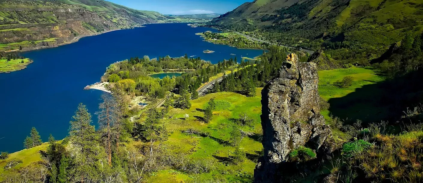 columbia river gorge .webp