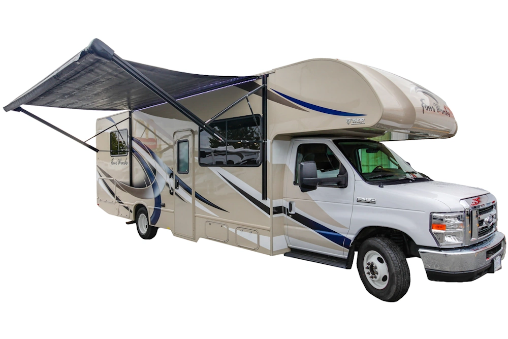 c-xlarge motorhome buitenkant 002.webp