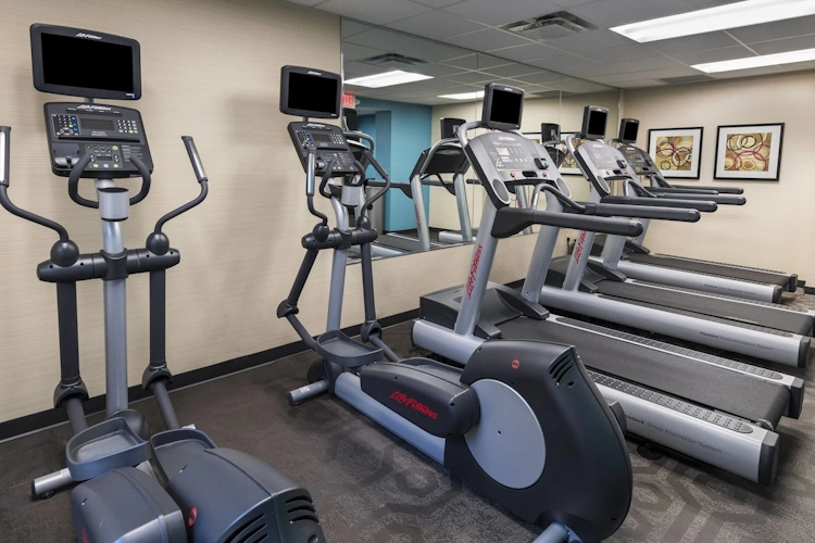 fairfield inn suites atlanta buckhead fitness.webp