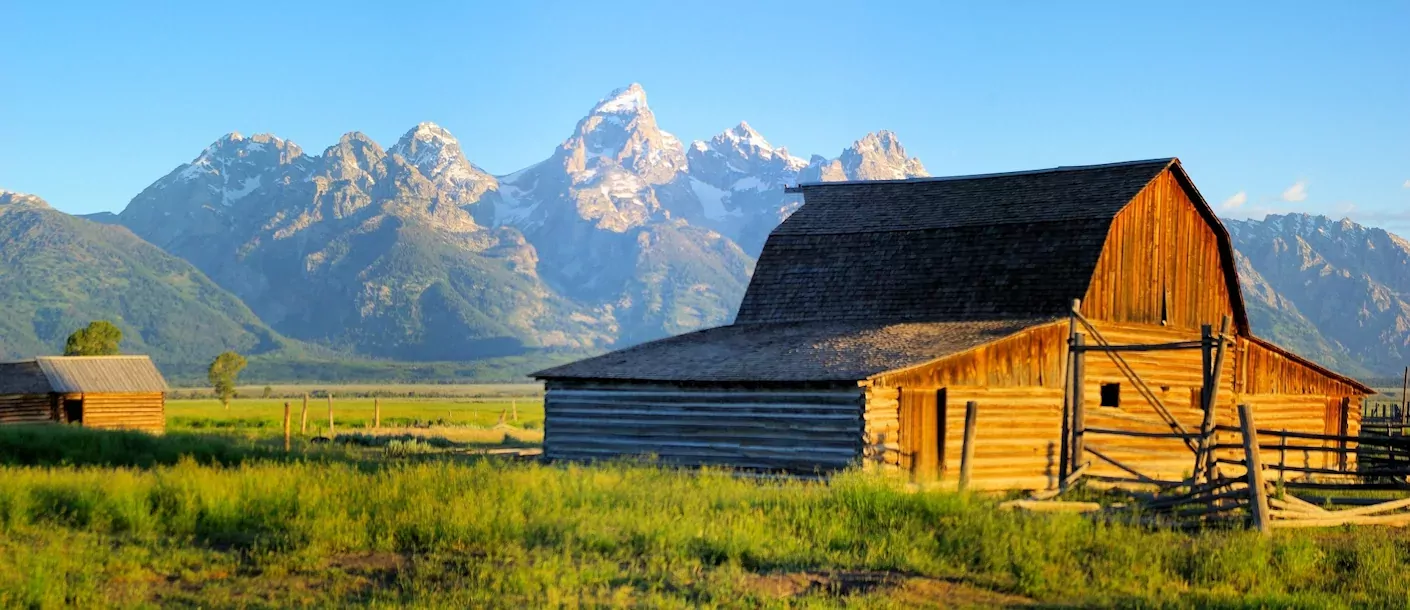 rustic-mormon-row-barn-groot.webp