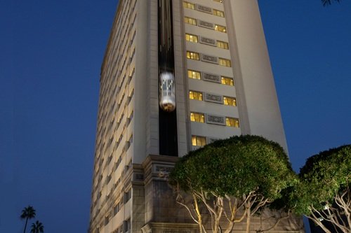 Huntley Hotel Santa Monica Beach 001