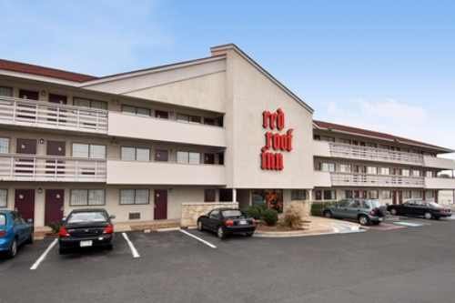 Red Roof Inn Nashville Fairgrounds 001