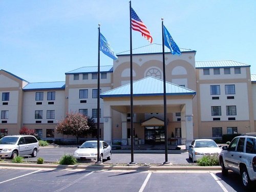 Holiday Inn Express Hotel & Suites Kokomo 