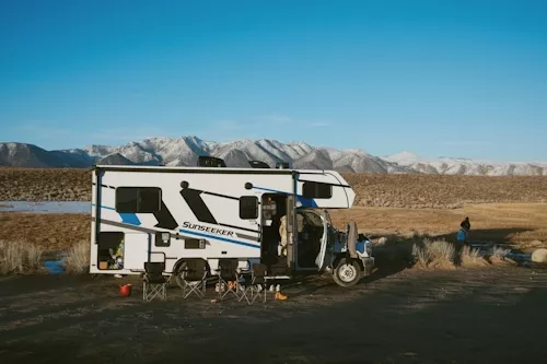 Camper - Mammoth Lakes - Amerikaplus